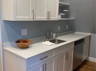 66 Taylor St #5, Quincy, MA 02170