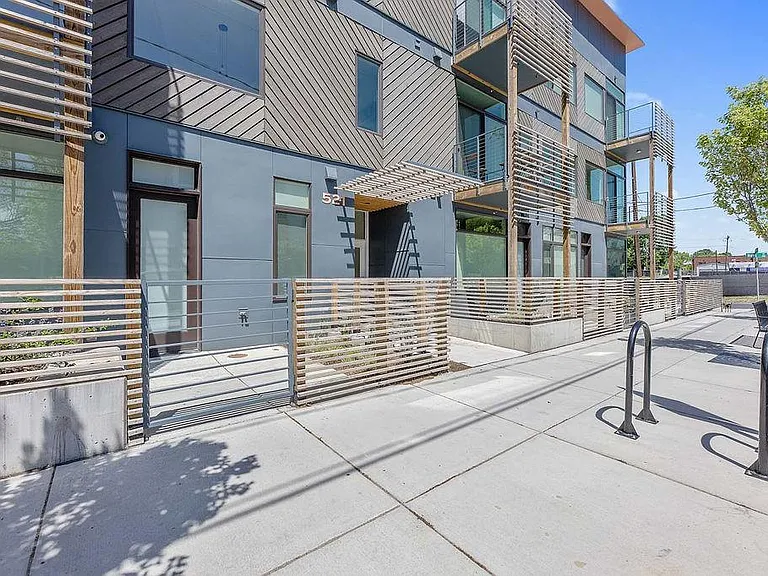521 Mangum St #23 — Photo 17