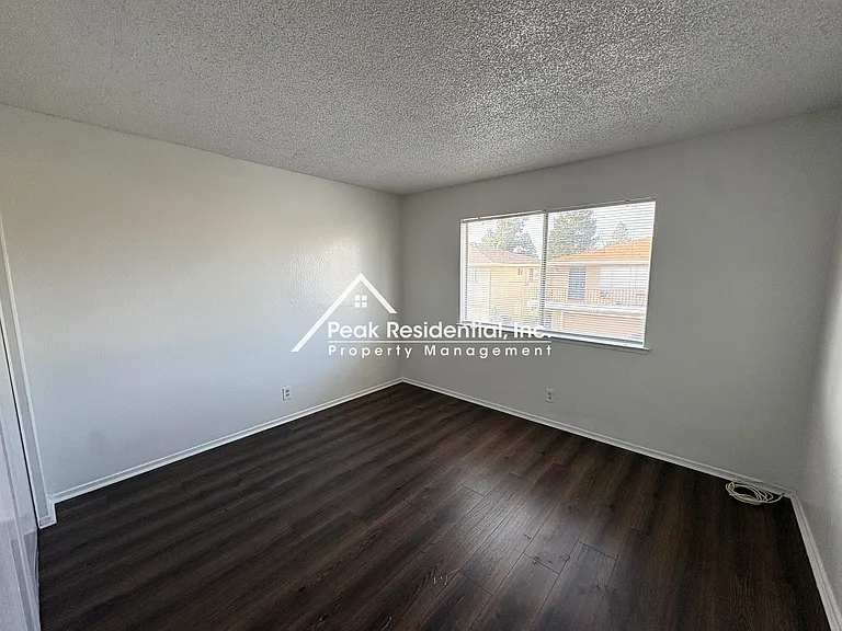 7368 Franklin Blvd #4 — Photo 15