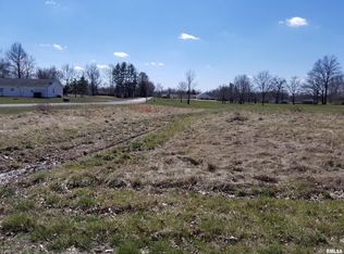1200 Hazel St, Johnston City, IL 62951