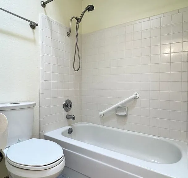 6208 N Rockglen Rd — Photo 14