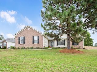 320 Queens Cove Way, Whispering Pines, NC 28327