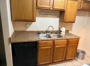 905 E Monterey Ct APT B, Gretna, LA 70056