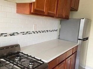 86-80 77th St FLOOR 2, Woodhaven, NY 11421