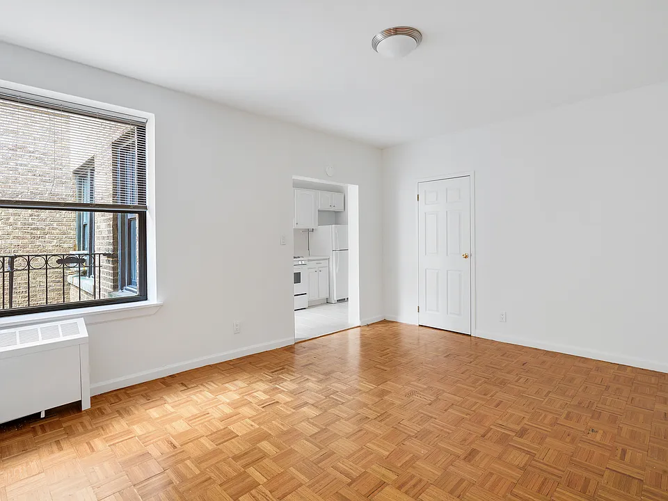 628 W 151st St #3J
