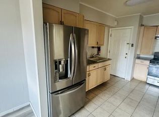 124 W 21st St #2-C, Bayonne, NJ 07002