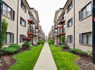 5151 N East River Rd UNIT 325A, Chicago, IL 60656