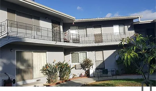 2240 Kenrich Ct #D — Photo 2
