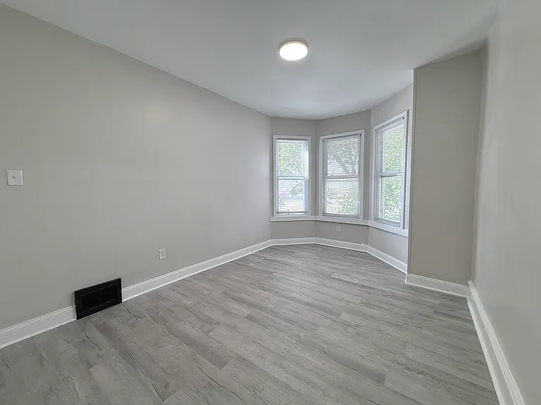 5717 Haverford Ave — Photo 34