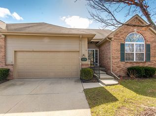 404 Winslow Cir #1, Commerce Township, MI 48390