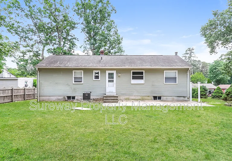 534 Pardee Blvd — Photo 14