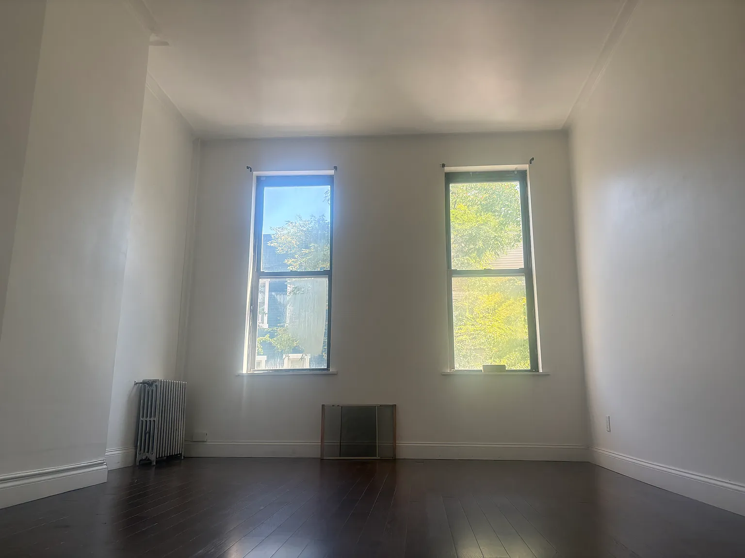 2 bed, 800 sqft, $3,000 — Photo 4