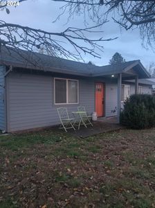 384 N 3rd St, Saint Helens, OR, 97051