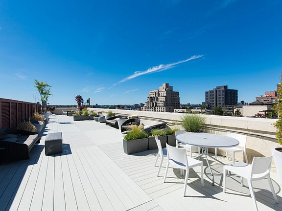 5th image of 212 W 91st St APT 621
