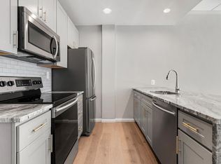 2114 Arch St #5X1, Philadelphia, PA 19103