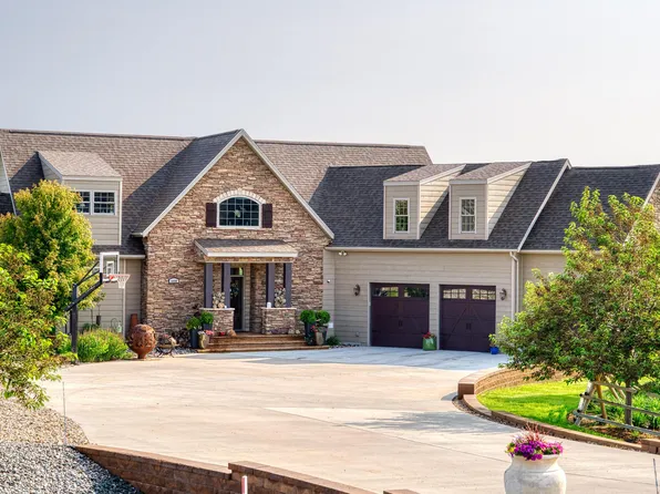 4000 Overdale Dr, Gillette, WY 82718