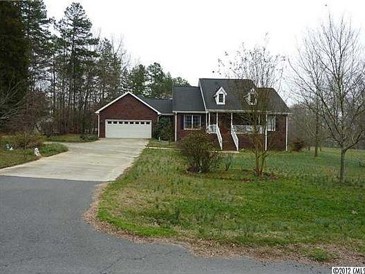 2nd image of 2575 Critter Ct