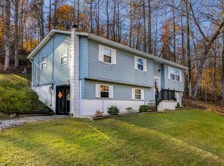 3908 Edmonds Branch Rd, Ona, WV 25545