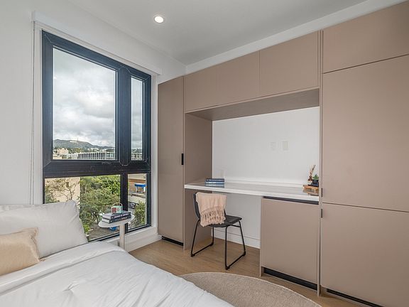 4th image of 1410 N Highland Ave #304B