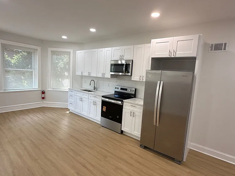 1322 S 57th St — Photo 9