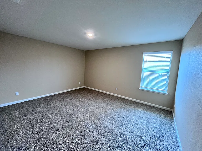 312 Tranquil Ln — Photo 22