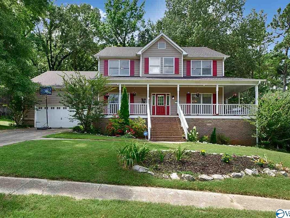 1st image of 15043 Leafmore Dr SE