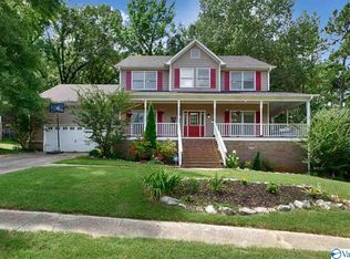 15043 Leafmore Dr SE, Huntsville, AL 35803