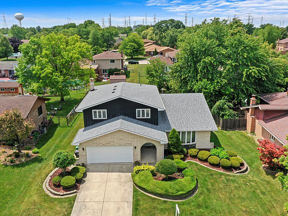 2nd image of 14544 Palomino Ct