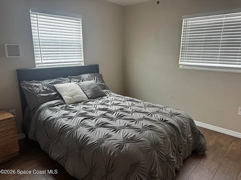 4281 Yorkshire Dr — Photo 45