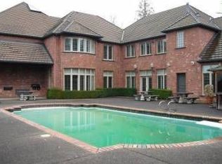 1625 NW 88th Ave, Portland, OR