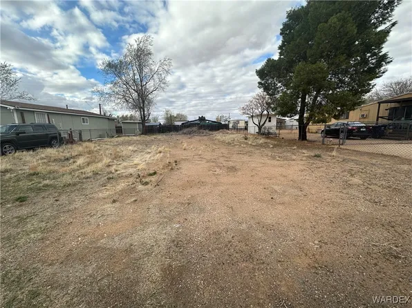 3773 E Northfield Ave, Kingman, AZ 86409