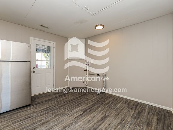 5-Dining Room