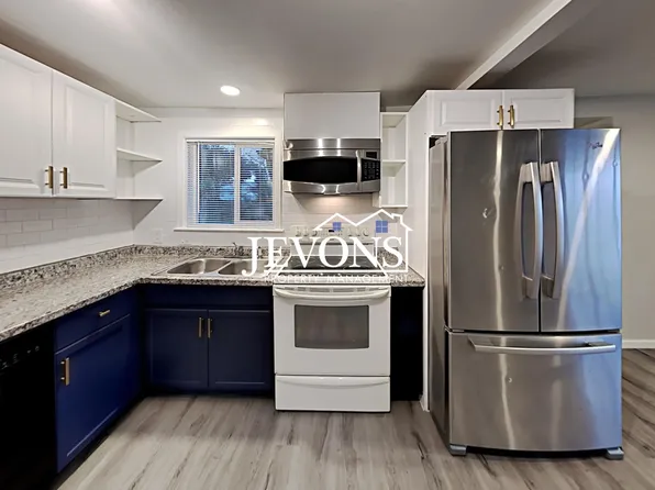 3303 S Ainsworth Ave #A, Tacoma, WA 98418