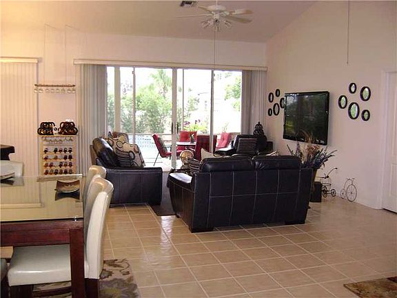 5th image of 6601 NW 50th St