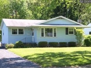 349 Ventura Dr, Youngstown, OH