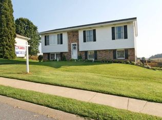 875 Snowfall Way, Westminster, MD 21157