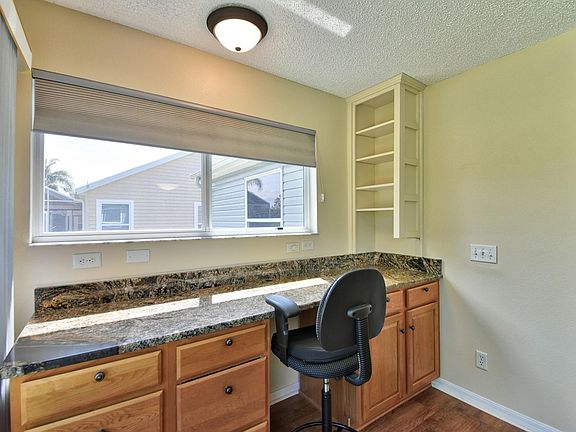 5th image of 707 San Marino Dr