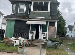 89 Grand St, Springfield, MA 01108