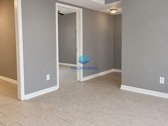 3rd image of 574 N 4th St APT 3