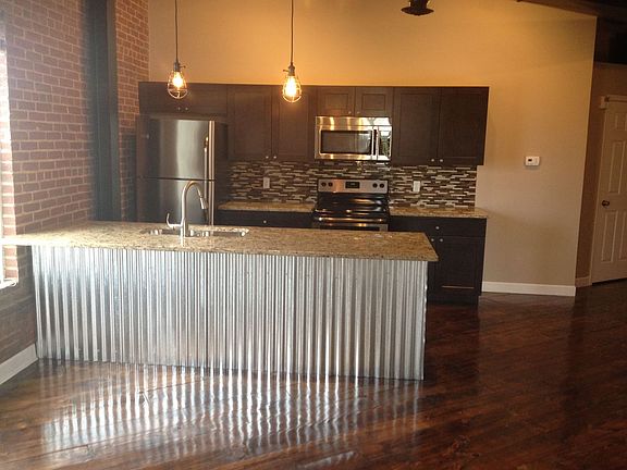 4th image of 175 W Gay Ave Suite 15