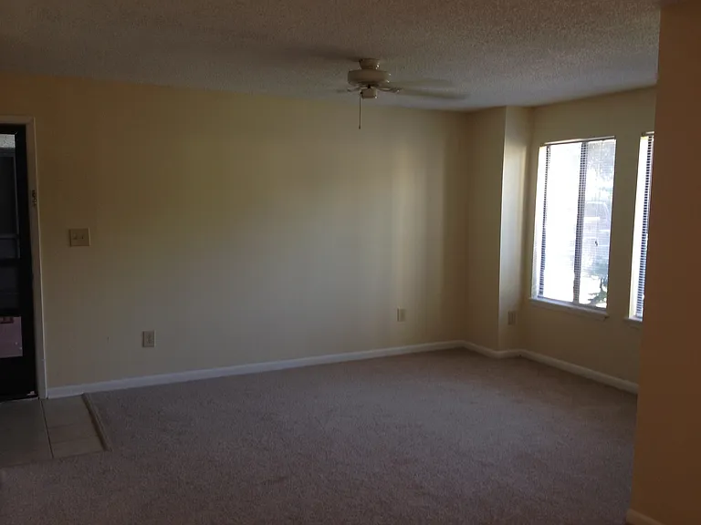 3595 Sable Palm Ln #C — Photo 8
