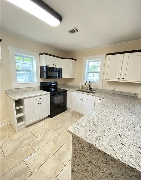 615 Orchard St — Photo 10