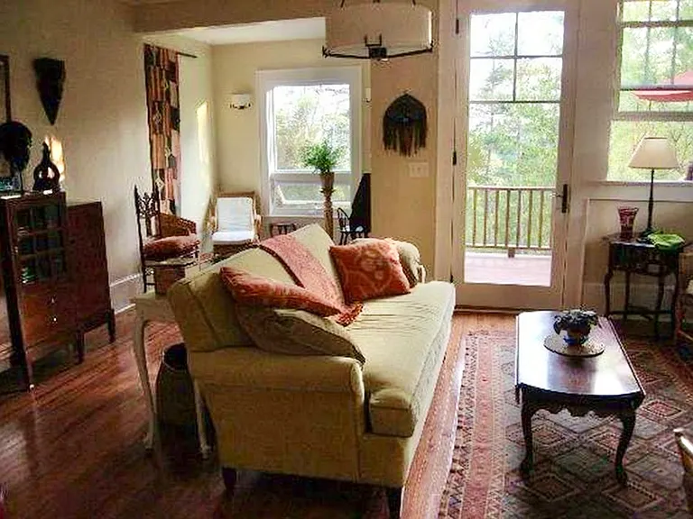 109 Hamburg Mountain Rd — Photo 9