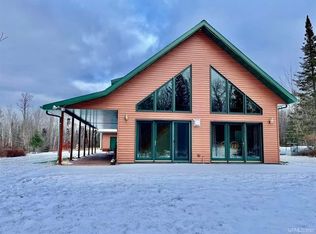 15821 W North Dr #B, Saxon, WI 54559