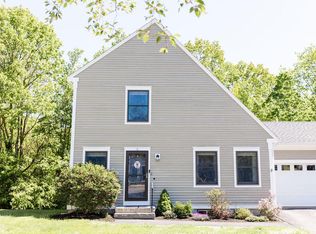 8 Quaker Ln #8, Portland, ME 04103