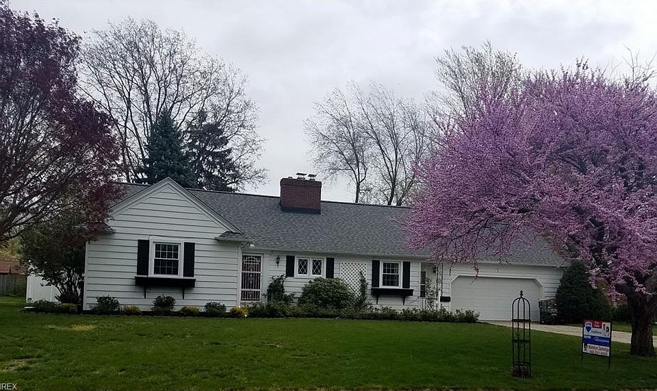 1st image of 7417 Carole Dr