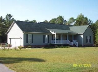 2601 Laurinburg Rd, Raeford, NC 28376