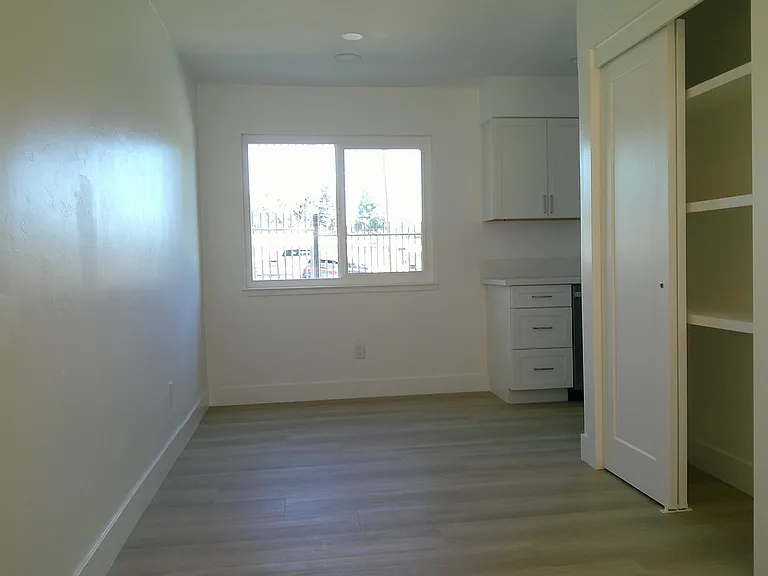 1321 Plumas St #203 — Photo 9