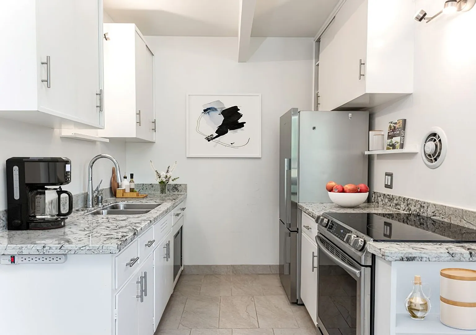 19 Knoll — Photo 3
