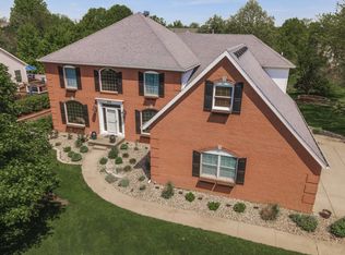 3210 Viney Ln, Bloomington, IL